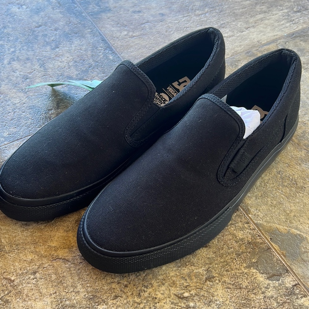 DC men’s shoes